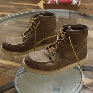 Eastland Size 9D men's dress boots